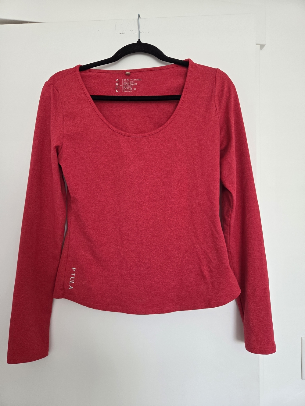 P'tula Long Sleeve Scoop Neck Top in Raspberry